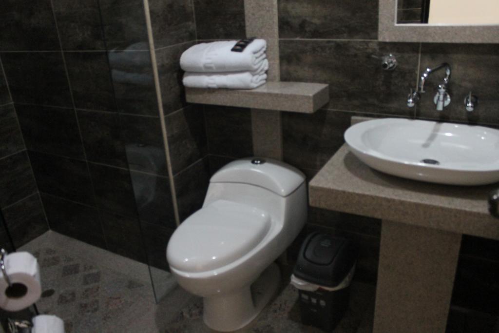 Hoteles Bogota Inn Lago Chico Zona Rosa Eksteriør bilde